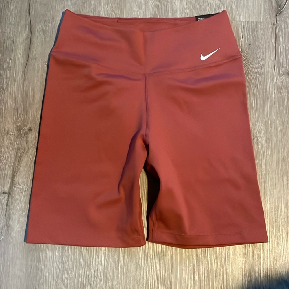 NIKE ONE TIGHT FIT MID RISE size S